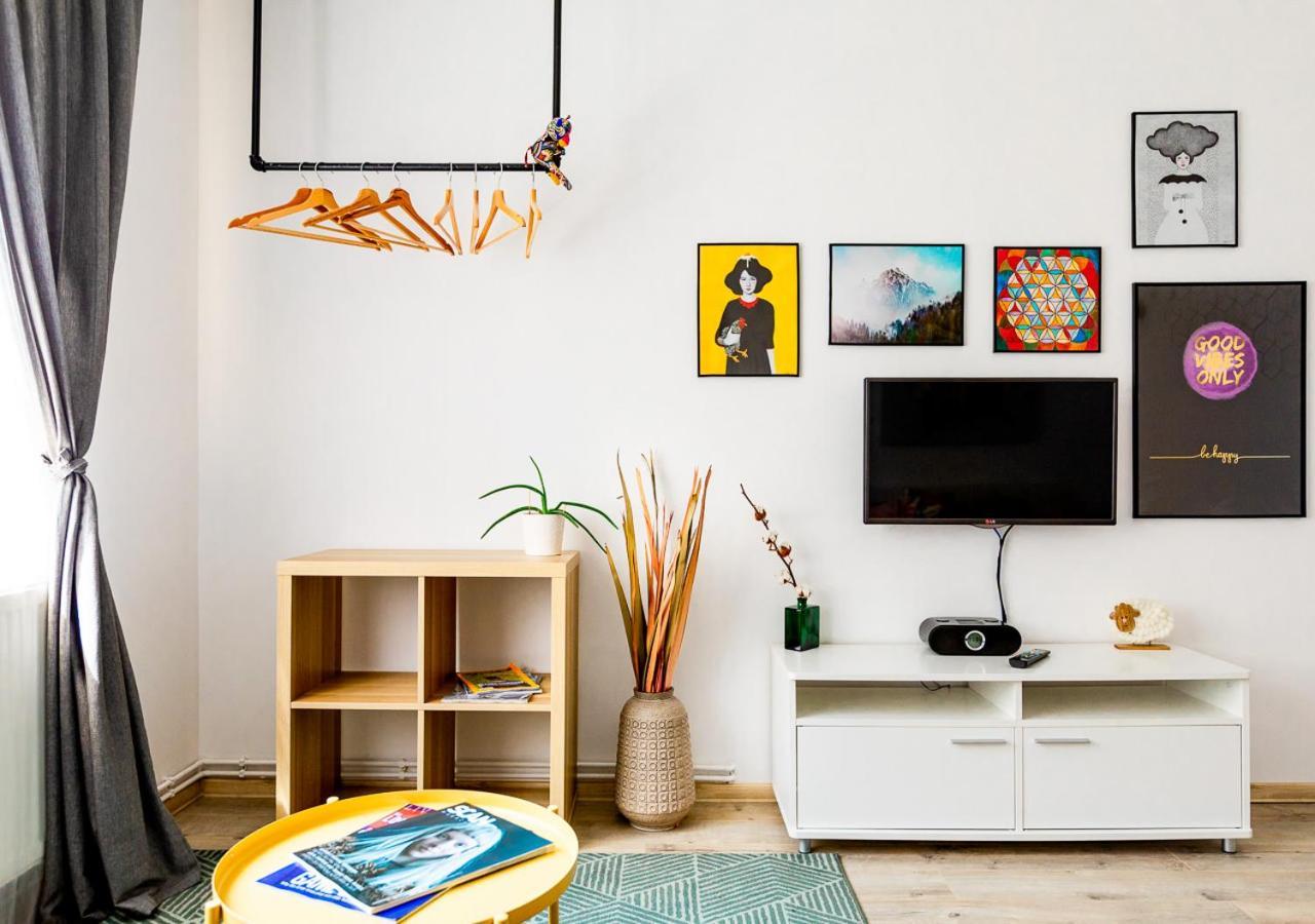 Old Citadel Hill Apartment บราชอฟ ภายนอก รูปภาพ